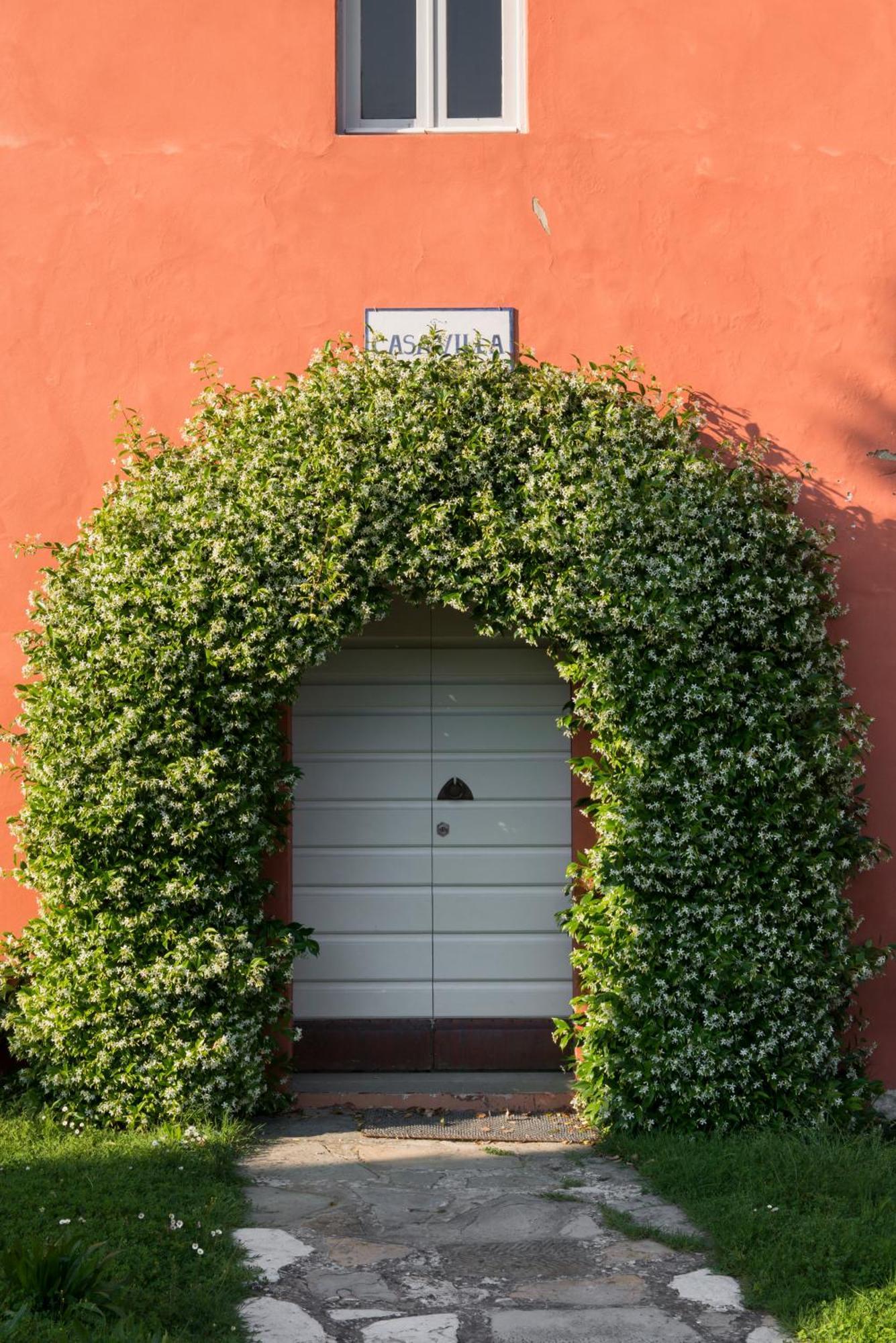 Casavilla Rentals By Torre A Cona Rignano sullʼArno Zewnętrze zdjęcie